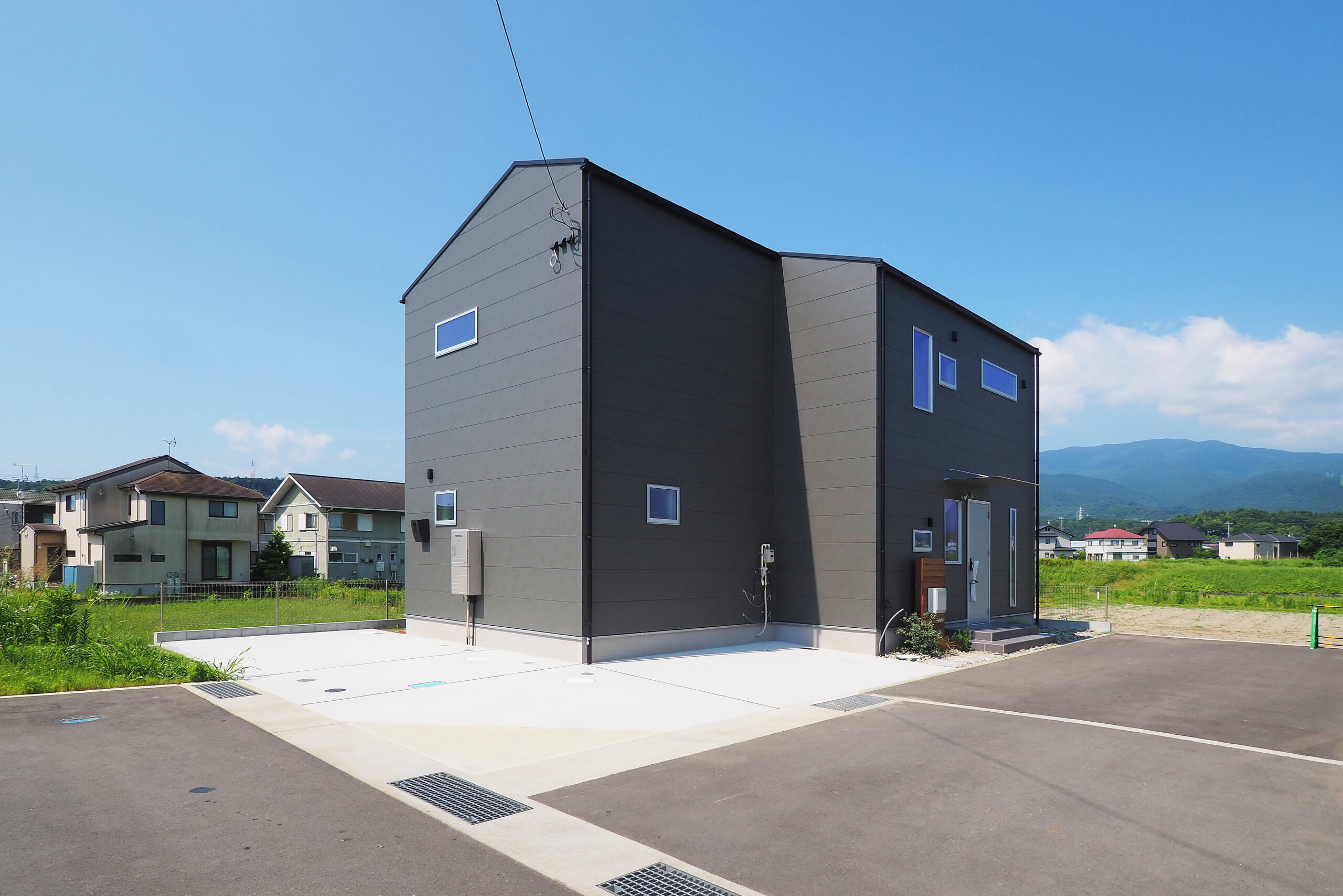 ガーデンスクエア新屋